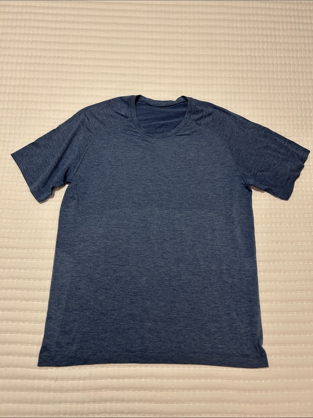 lululemon athletica Men's Heathered Navy Crew Tee